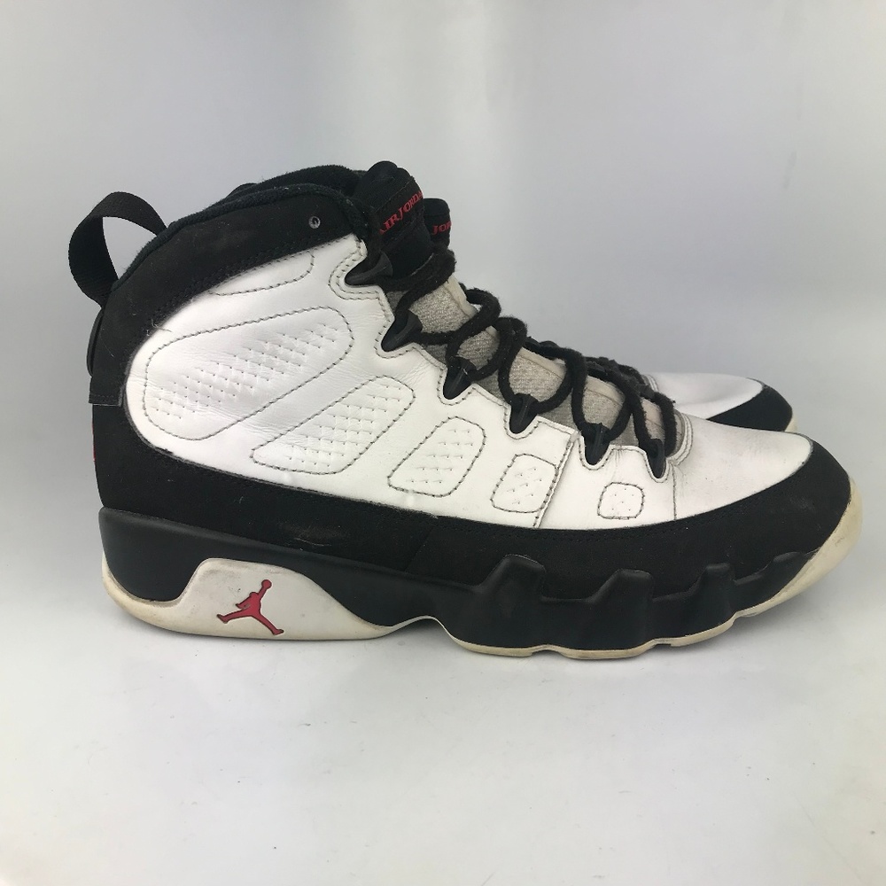 2016 Jordan 9 Retro OG Size 10 (Used)